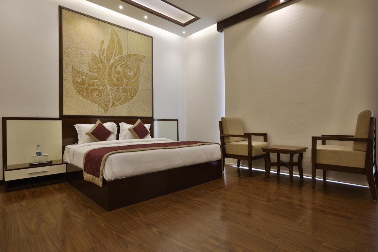 Mannat Haveli Hotel Kurukshetra Kültér fotó